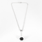 Chanel - Camélia - Collier en or blanc, diamants : 0,20 carat et onyx 58 Facettes DV33076-6