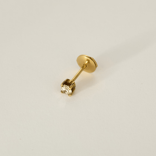 Boucles d'oreilles puces en or jaune et diamants : 0,30 carat