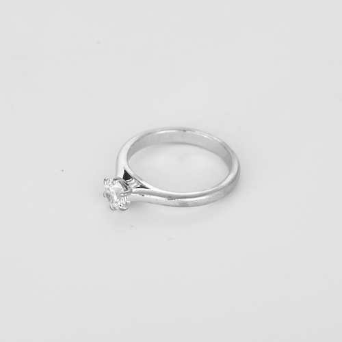 47.5 Bucherer - Bague Solitaire en or gris et diamant : 0,40 carat 58 Facettes DV34377-2