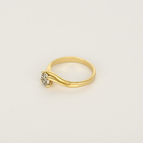 Bague Solitaire en or jaune, or blanc et diamants : 0,14 carat