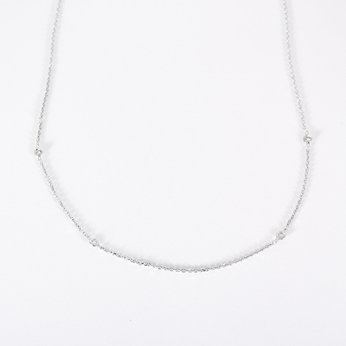 Messika - Collier en or blanc et diamants : 0,12 carat