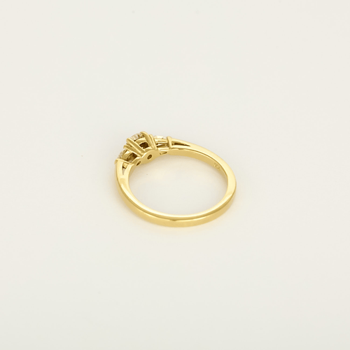 50 Bague en or jaune et diamants : 0,25 carat 58 Facettes DV33529-2