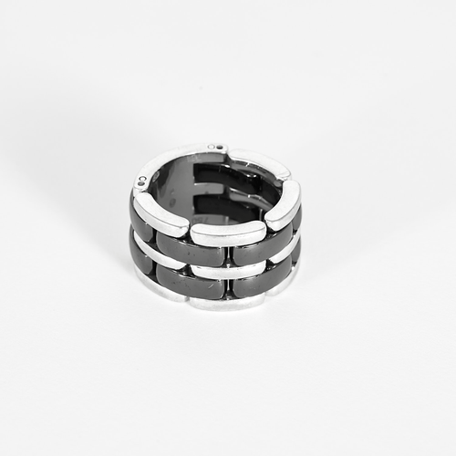51 Chanel - Ultra - Grand modèle - Bague en or blanc et céramique noire 58 Facettes DV34751-1