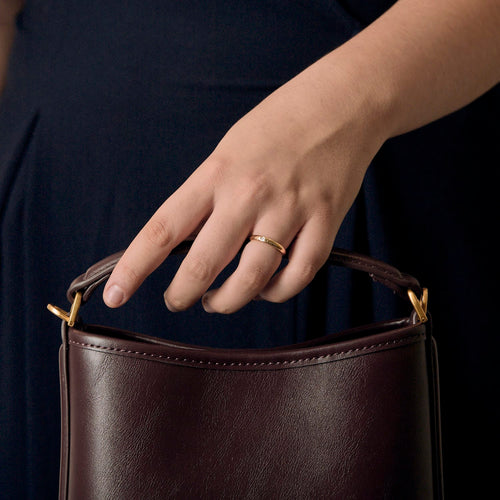 Cartier - Alliance en or jaune et diamant