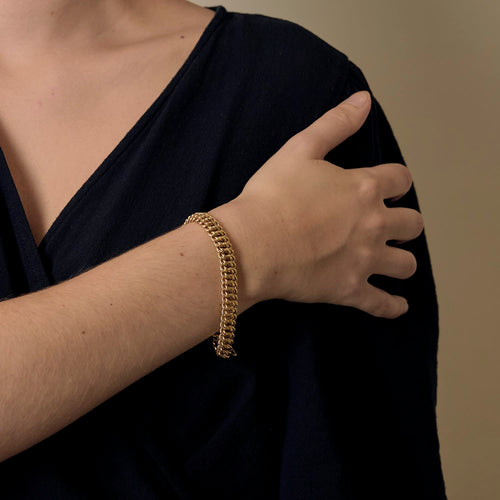 Bracelet en or jaune à maille gourmette plate