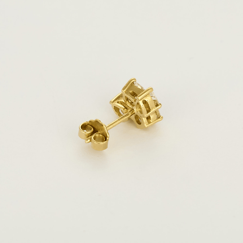 Boucles d'oreilles en or jaune et diamants : 1,10 carat
