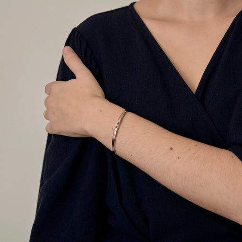 Chaumet - Liens évidence - Bracelet jonc en or blanc et diamants : 0,05 carat 58 Facettes DV34566-1