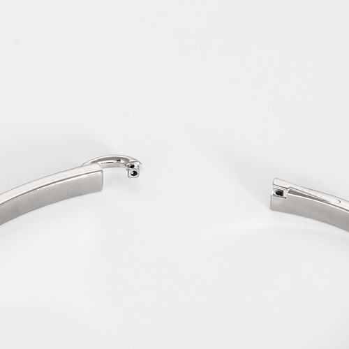 Chaumet - Liens évidence - Bracelet jonc en or blanc et diamants : 0,05 carat 58 Facettes DV34566-1