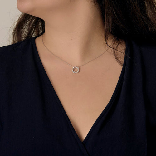 POIRAY - Tresse Petit Modèle - Collier en or blanc et diamants 58 Facettes DV34888-2