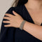 Bracelete en or gris, saphirs et diamants 58 Facettes DV34330-1
