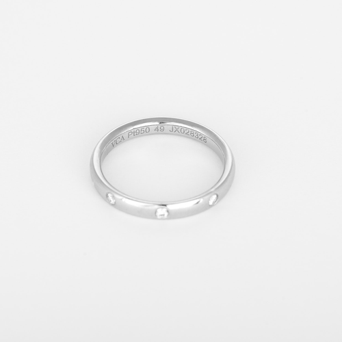 49 VAN-CLEEF-ARPELS - Tendrement Etoile - Alliance  en platine et diamant 58 Facettes DV31416-6