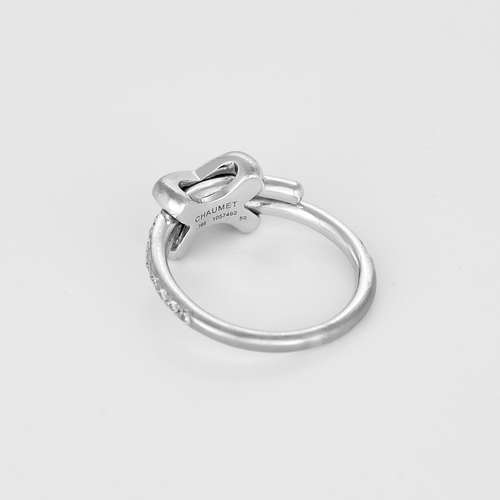 Bague 50 CHAUMET - Liens - Délicate bague en or blanc 18K (750 millièmes) 58 Facettes DV32854-1