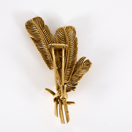 Broche HERMES- Georges Lenfant- Broche "Plumes" en or jaune 58 Facettes DV35268-1
