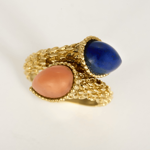 Bague 53 Attribué à Boucheron- Bague  Toi et moi en or jaune, lapis lazuli et corail rose 58 Facettes DV23308-2