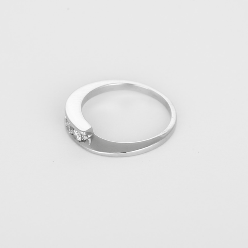 Bague 52 Bague en or blanc et diamants : 0,15 carat 58 Facettes DV34850-1