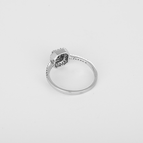 Bague 53 Bague en or blanc et diamants, serti illusion 58 Facettes DV34284-2