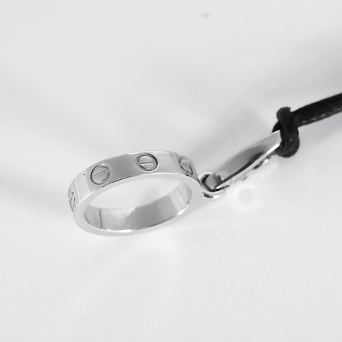 Pendentif Cartier - Love - Pendentif charm's en or blanc 58 Facettes DV35629-3