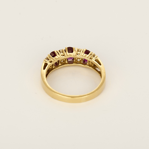 Bague 58 Bague jarretière en or jaune, rubis et diamants 58 Facettes DV31672-20