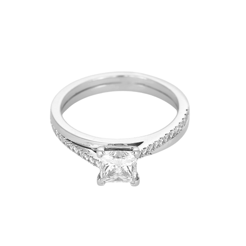 Bague 48.5 DE BEERS - The promise - Bague en platine, diamants : 0,82 carat 58 Facettes DV33038-1