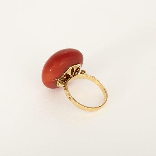 Bague 49 Bague en Or jaune et cabochon de corail teint 58 Facettes DV28167-2