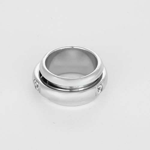 Bague 50 PIAGET - Possession - Bague en or blanc et diamant 58 Facettes DV31416-1
