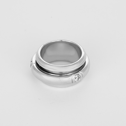 Bague 50 PIAGET - Possession - Bague en or blanc et diamant 58 Facettes DV31416-1