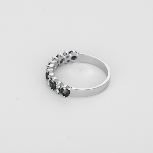 Bague 53 Demie Alliance en or gris, saphirs et diamants 58 Facettes DV0988-6