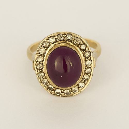 Bague 54 Bague en or jaune et or gris, rubis cabochon et diamants 58 Facettes DV32363-6