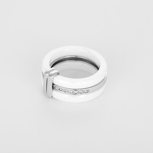 Bague 51 GUY LAROCHE - Bague en céramique blanche, or blanc et diamant 58 Facettes DV31416-4