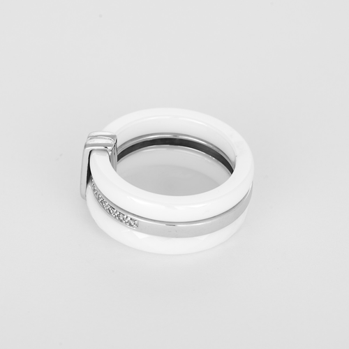 Bague 51 GUY LAROCHE - Bague en céramique blanche, or blanc et diamant 58 Facettes DV31416-4