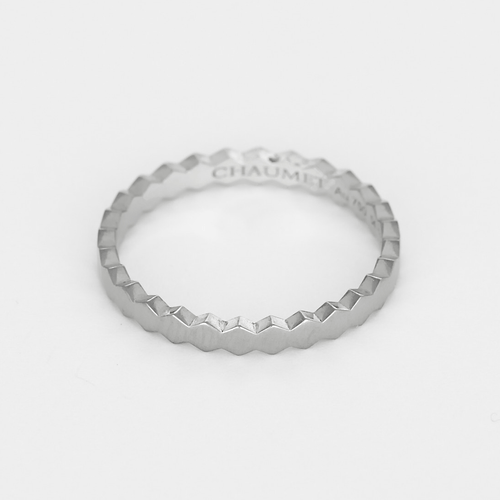 Bague 54 CHAUMET - Bee my love - Alliance en or blanc 58 Facettes DV35369-1