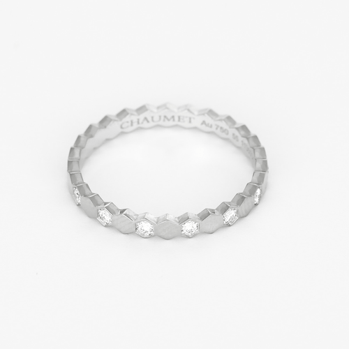 Bague 55 CHAUMET -Bee my Love - Alliance semi-pavée, or gris et diamants 58 Facettes DV35369-3