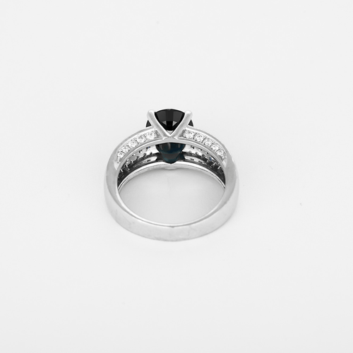 Bague 53 MAUBOUSSIN - Saphir d'amour - Bague en or blanc, saphirs : 3,20 carats au total et diamants : 0,50 carat 58 Facettes DV35946-1