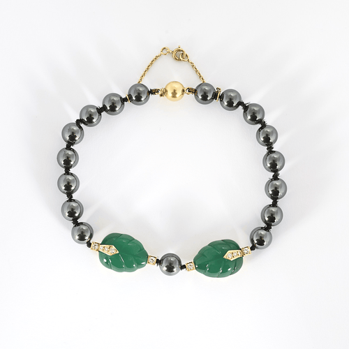 Bracelet CARTIER - Patiala - Bracelet or jaune, diamants, hématite et chrysoprase 58 Facettes DV35772-2