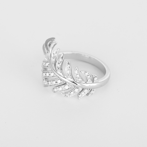 Bague 52 Chanel - Plume - Bague en or blanc et diamants : 0,30 carat 58 Facettes DV27412-3