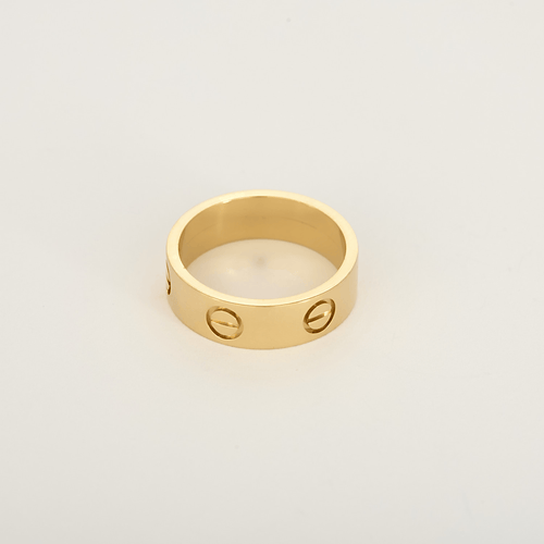 Bague 52 CARTIER - Love - Classique - Alliance en or jaune. 58 Facettes DV35776-1