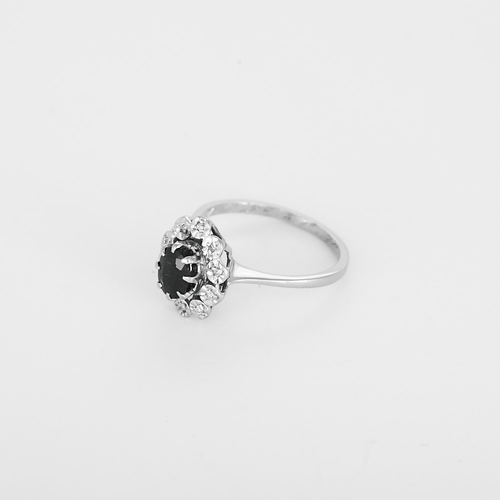 Bague 51 Bague marguerite en or gris 14K, saphir et diamants 58 Facettes DV35743-1