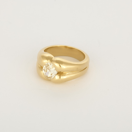 Bague en or jaune et diamant de taille ancienne : 0,70 carat