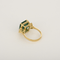 Bague en or jaune, émeraude : 6,80 carats et diamants : 0,80 carat