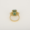 Bague en or jaune, émeraude : 6,80 carats et diamants : 0,80 carat