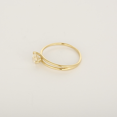 Bague Solitaire en or jaune et diamant : 0,70 carat