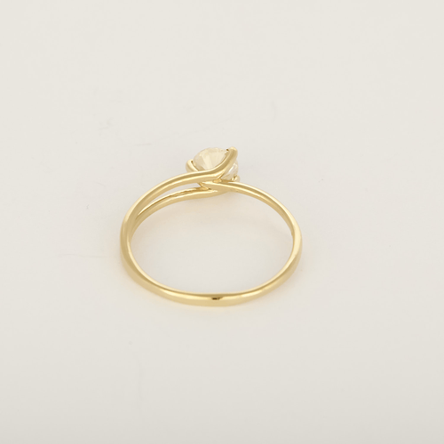 Bague Solitaire en or jaune et diamant : 0,70 carat