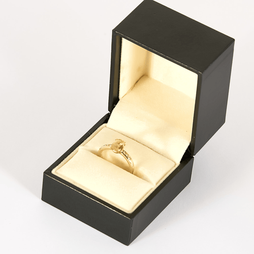 Bague 50 H STERN - Bague en or jaune et topaze impériale et diamant 58 Facettes DV36028-1