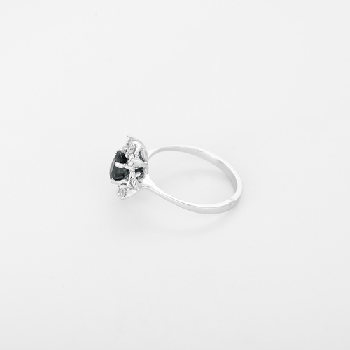 Bague 49.5 Bague de style marguerite en or blanc, saphir : 0,60 carat et diamants : 0,30 carat 58 Facettes DV35410-2