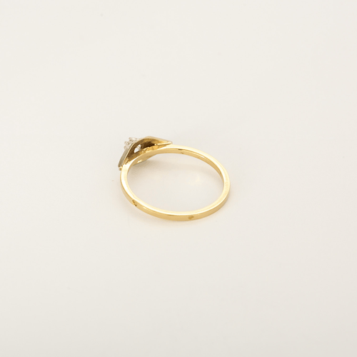 Bague 52 Fine bague en or jaune, or blanc et diamants : 0,09 carat 58 Facettes DV35410-14