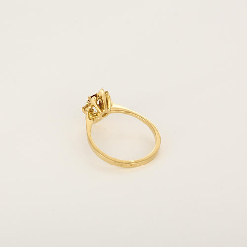 Bague 51 Bague marquise en or jaune, rubis et diamants 58 Facettes DV35410-4