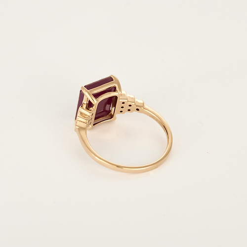 Bague en or rose, racine de rubis : 4,90 carats et diamants : 0,12 carat 58 Facettes DV36260-8