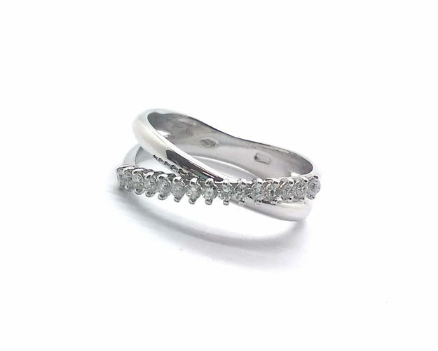 Bague Bague en or blanc avec diamants 58 Facettes 6146