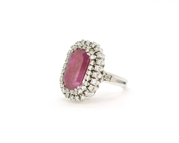 Bague Bague en or blanc avec rubis birman 8,93 ct et diamants 58 Facettes 13417
