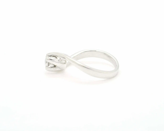 Bague Bague solitaire 0,30 ct en or blanc 18 carats et diamants 58 Facettes 10844